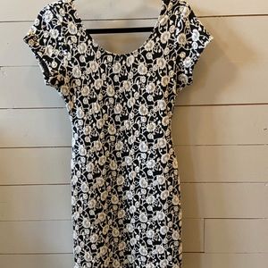 Black and white form fitting dress